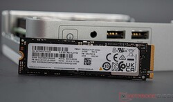 512 GB NVMe SSD