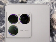 Sonys nästa smartphone Xperia 1 i en av de fyra lanseringsfärgerna