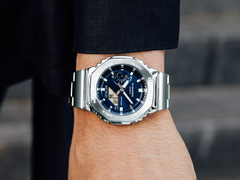 Den påstådda nya Casio-modellen kommer att ha en liknande design som GM-2110D-2B (bilden), med en annan färg på urtavlan - troligen beige/brun. (Bildkälla: Casio)