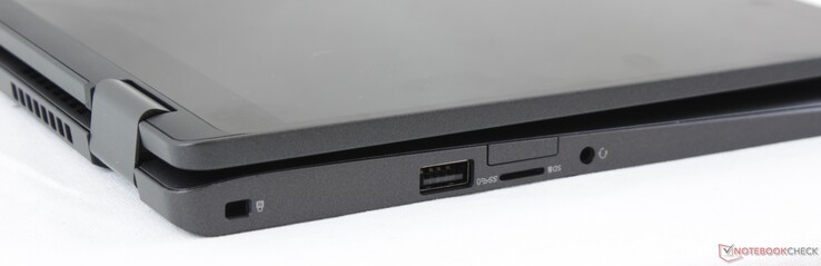Höger: Noble-lås, USB 3.1 Gen 1 Typ A, MicroSD-kortläsare, MicroSIM-läsare (tillval), 3.5 mm kombinerad ljudanslutning