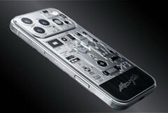 2007 års utgåva av Apple iPhone 17 Pro innehåller en bit av ett moderkort från den första iPhone.