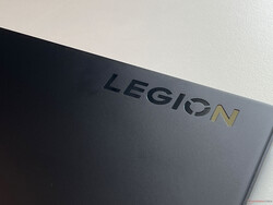 Understruken Legion bokstäver