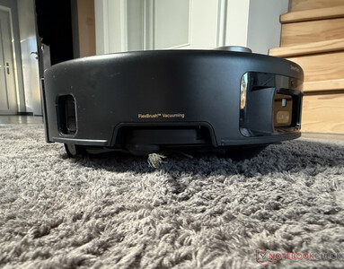 Chassit kan lyfta något på mattor