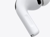 Nästa generation av AirPods Pro-hörlurar sägs få en kameraförbättring jämfört med AirPods Pro 3 som visas här. 