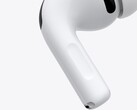 Nästa generation av AirPods Pro-hörlurar sägs få en kameraförbättring jämfört med AirPods Pro 3 som visas här.