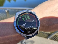 Huawei Watch GT 4 under cykling.