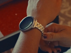 Nya Amazfit Active 2 smartwatch-armband, inklusive ett metallalternativ (bilden), kan vara på väg. (Bildkälla: Amazfit via Instagram)