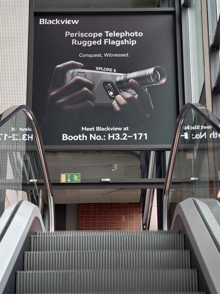 Blackview-telefonen med telekonverter marknadsförs på ett framträdande sätt på IFA 2026.