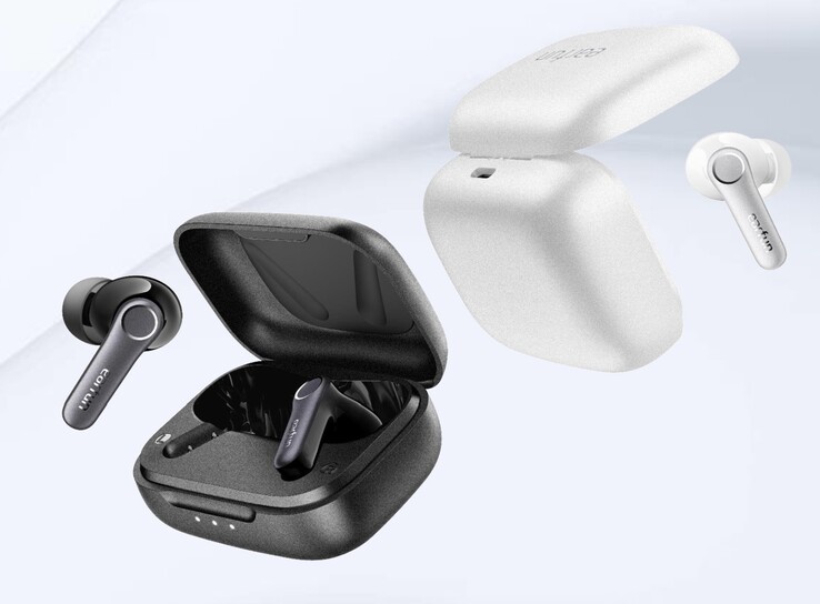 EarFun Air Pro 5 har upp till 12 timmars speltid (54 timmar med fodralet).