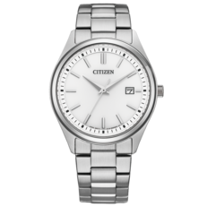 Citizen BM1350-54A Eco-Drive-klocka med silvervit urtavla, påsatta stavindex, Dauphine-visare, datumfönster vid klockan 3 och integrerat armband i rostfritt stål.