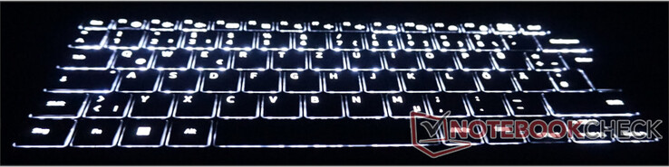 Bakgrundsbelysningen på tangentbordet har tre justerbara belysningsnivåer