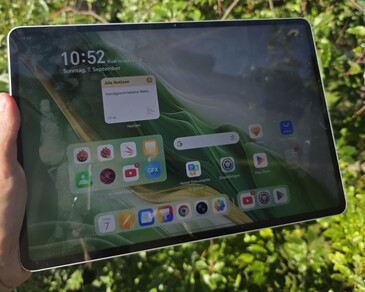 Honor MagicPad3: Visning utomhus