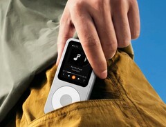 Fosi Audio använder samma design som en Apple iPod Nano.