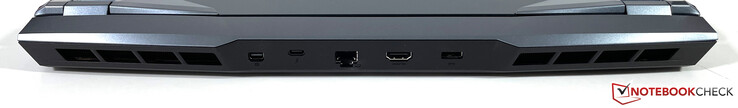 Tillbaka: Mini DisplayPort, USB-C (4.0 med Thunderbolt 4), Ethernet (2,5 Gb/s), HDMI 2.1, strömförsörjning