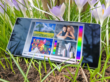 Samsung Galaxy S25 Ultra utomhus