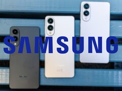 Galaxy S26 Edge, efterföljaren till Galaxy S25 Edge på bilden här, sägs ersätta Galaxy S26 Plus. (Bildkälla: Notebookcheck, Samsung, redigerad)