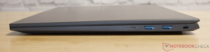 microSD, 2x USB 3.2 Gen 2, plats för Kensingtonlås