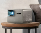 BenQs projektorer TK705i och TK705STi (bilden) har anlänt till Europa. (Bildkälla: BenQ)