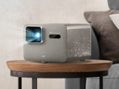 BenQs projektorer TK705i och TK705STi (bilden) har anlänt till Europa. (Bildkälla: BenQ)