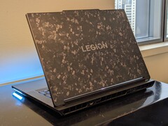 Lenovo har tillkännagivit en ny Legion 9i-variant (bildkälla: Notebookcheck)