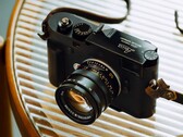 Mandler 50 mm f/1,4 E46 Pre-ASPH bygger på konstruktionen hos ett äldre Leica Summilux-objektiv.