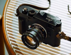 Mandler 50 mm f/1,4 E46 Pre-ASPH bygger på konstruktionen hos ett äldre Leica Summilux-objektiv.