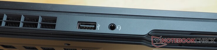 Till vänster: USB-A 3.2 Gen 2, 3,5 mm ljuduttag