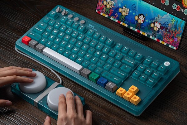Det mekaniska tangentbordet Retro 87 N64 Edition levereras med två trådbundna Super Buttons.