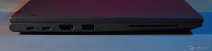 Vänster: 2x Thunderbolt 4, HDMI, USB A 3.2 Gen 1