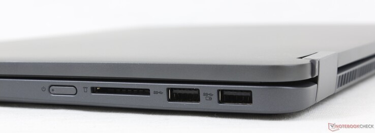 Höger: Strömknapp, SD-kortläsare, 2x USB-A 3.2 Gen. 1