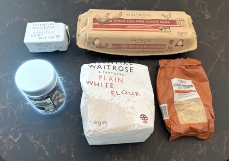 En förändrad bild av de 5 ingredienser som Mrwhosetheboss laddade upp till AI-chatbotarna och som framhäver svampburken (Bildkälla: Mrwhosetheboss; beskuren)