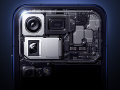Xiaomi 18 Pro-telefonerna kommer att ha en huvudkamera och en teleobjektivkamera på 200 MP. Bilden visar en reklambild som visar kamerans interna hårdvara.