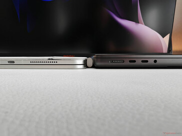 iPad Pro 11 2025 M5 och Magic Keyboard (vänster) vs. Apple MacBook Pro 14 (höger)