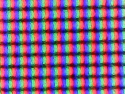 Sub-pixel matris