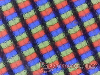 Till skillnad från de flesta andra Gram-bärbara datorer levereras Gram Book 15 med en matt panel istället för en blank