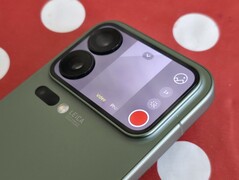 Xiaomi 17 Pro i recension. (Bildkälla: Marcus Herbrich)