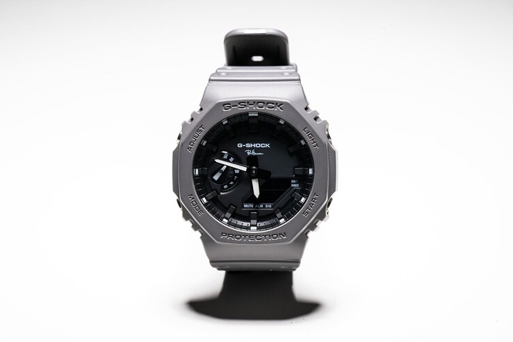 Casio G-Shock x Ron Herman GA-2100-klockan. (Bildkälla: Ron Herman)