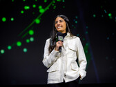 Xbox-vd:n Asha Sharma under en Xbox-presentation.