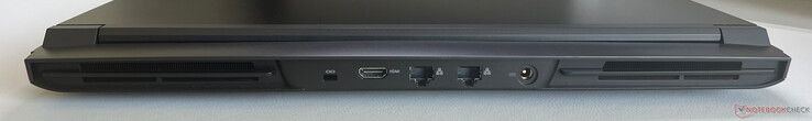 Baktill: Kensington Lock, HDMI 2.1, 2x Ethernet (2,5 GBit/s), strömförsörjning
