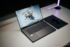 Asus ProArt P16 med RTX Spark