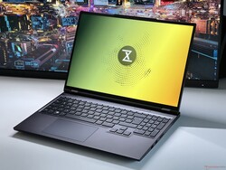 Tekniskt urval av Tuxedo Stellaris 16 Gen 7