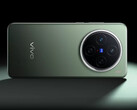Vivo X300 kanske inte överför 6,67-tumsskärmen från X200, på bilden. (Bildkälla: Vivo)