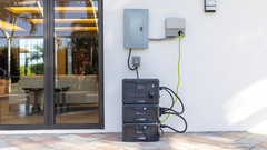 Bluetti AC300 kraftstation är nu tillgänglig för 1 499 USD tack vare Bluettis Clean Energy Incentive-program (Bildkälla: Bluetti)