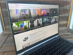 Utomhus (ljus dag, inget direkt solljus)