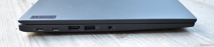 Till vänster: USB 4, USB-C 3.2 Gen 2, HDMI, USB-A 3.2 Gen 1, 3,5 mm ljud
