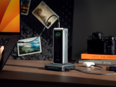 Den nya Anker Prime powerbanken (bilden) har en smart display som visar laddningsdata och enhetsstatus. (Bildkälla: Anker)