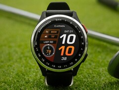 Garmin Approach S44 (bilden) och Approach S50 smartklockor har fått nya stabila uppdateringar. (Bildkälla: Garmin)