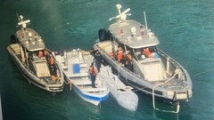 Narkotikadrönare som styrs av Starlink utanför Karibiens kust. (Bildkälla: Armada de Colombia)
