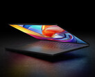 Asus har utrustat enheten med en haptisk pekplatta och ett tangentbord med ett tangenttryck på 1,7 mm.