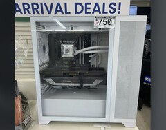 En internetanvändare lyckades få tag på en kraftfull speldator med en Core i9-14900KF, 64 GB DDR5-minne och en RTX 4070 Ti Super med 80% rabatt. (Bildkälla: uneektnt via Reddit)